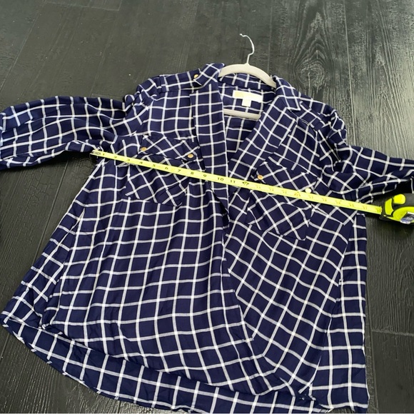 MICHAEL  Michael Kors Plaid Blouse Women’s Large Navy White‎ Plaid Gold Buttons - Picture 4 of 16